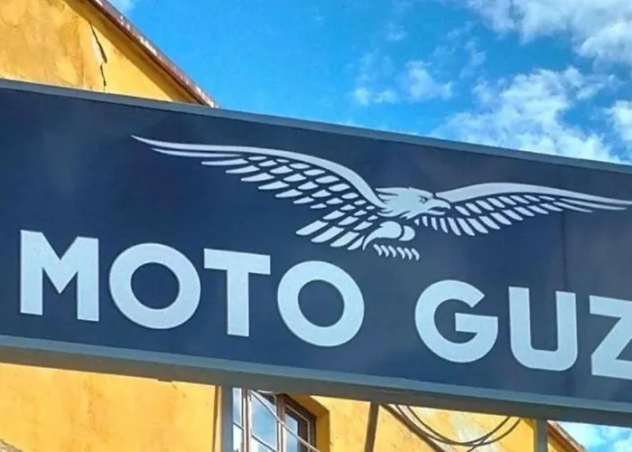 La Cascina Della Vigna Del Viandante אבאדיה לריאנה