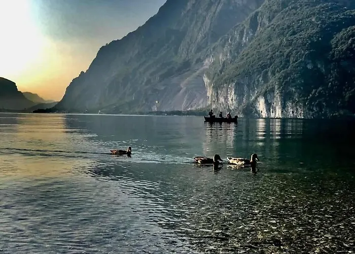 La Cascina Della Vigna Del Viandante * אבאדיה לריאנה