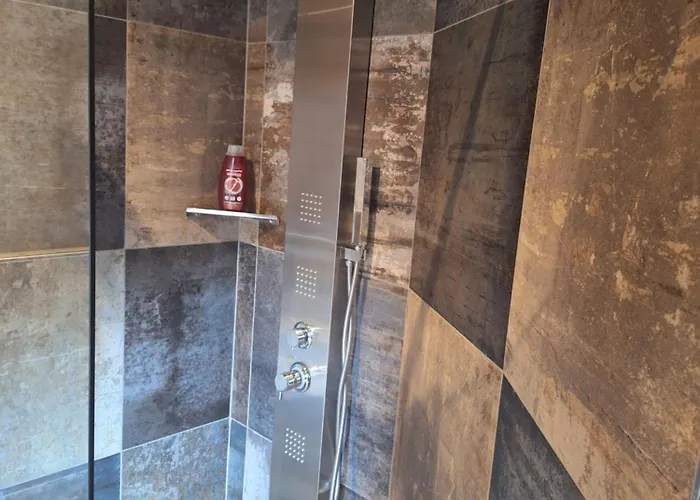 La Cascina Della Vigna Del Viandante אבאדיה לריאנה